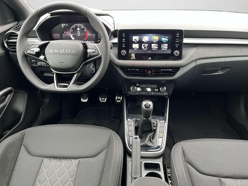 Neu Skoda Fabia Selection 95 PS (69 kW) 2025 Blackmagic perleffekt Kleinwagen