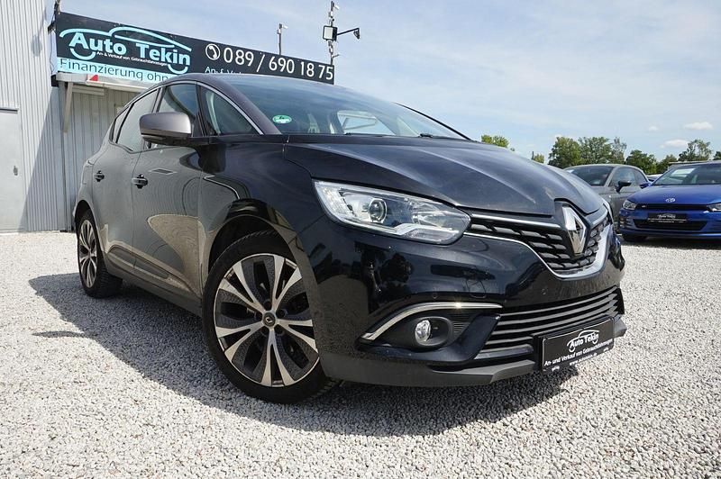 Schwarz Gebraucht 2018 Renault Scénic IV Intens Van / Kleinbus | 17.890 € (Etwas zu teuer) - Bild 1/3