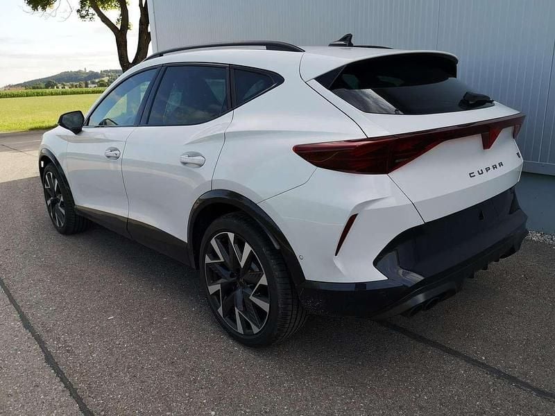 Neu Cupra Formentor 333 PS (244 kW) 2025 Nevadaweiß metallic SUV
