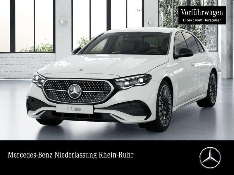 Polarweiß Gebraucht 2025 Mercedes E200 AMG Limousine | 59.990 € - Bild 1/4