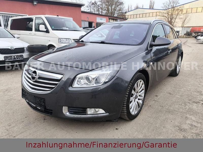 Gebraucht Opel Insignia Cosmo 131 PS (96 kW) 2009 Grau Kombi