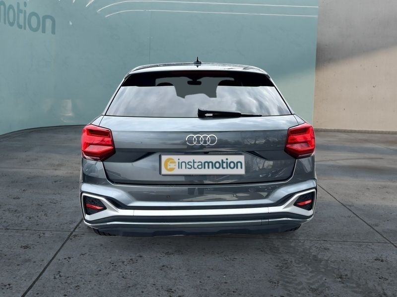 Gebraucht Audi Q2 S-Line 150 PS (110 kW) 2023 Grau SUV