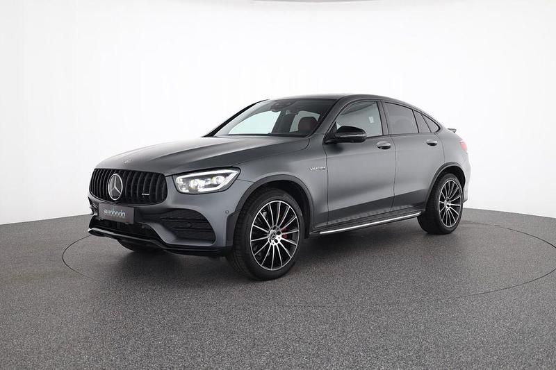 Grau Gebraucht 2020 Mercedes GLC400d AMG line Limousine | 52.890 € (Teuer) - Bild 1/4