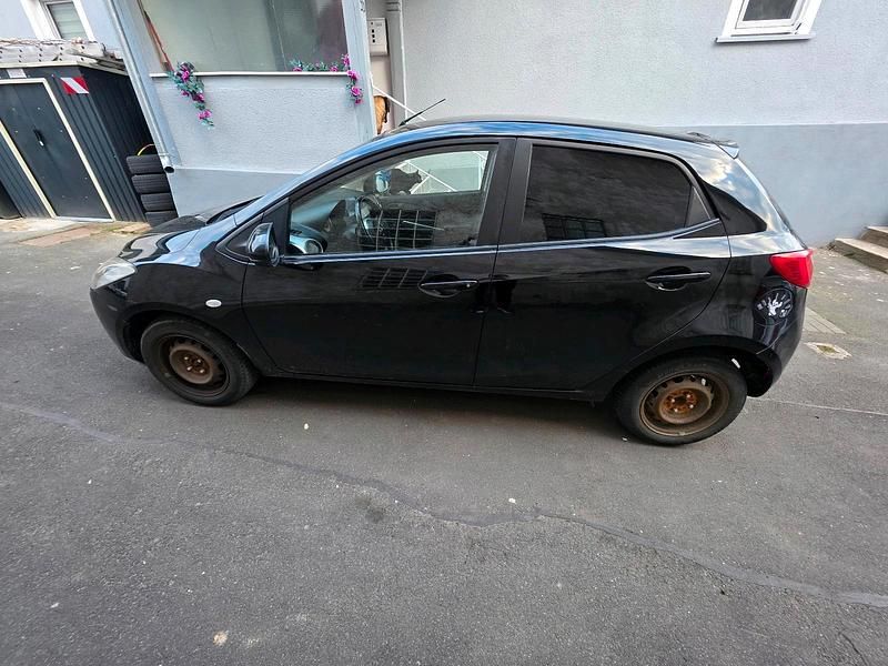 Gebraucht Mazda 2 103 PS (75 kW) 2008 Schwarz Kleinwagen