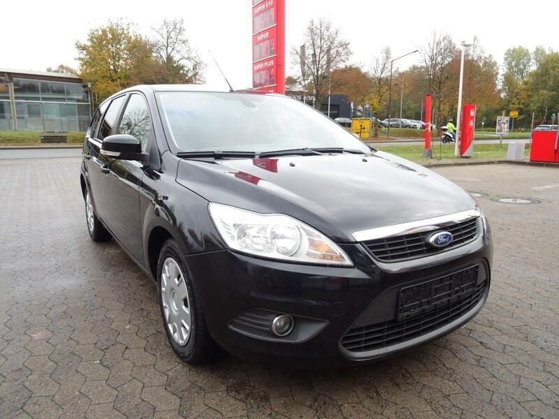Schwarz Gebraucht 2009 Ford Focus Style Kombi | 4.999 € (Etwas zu teuer) - Bild 1/4