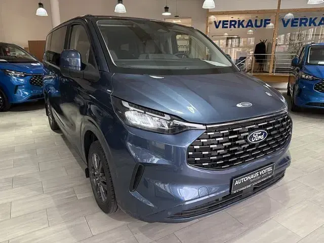 Neu Ford T Titanium 170 PS (125 kW) 2026 Blau Van / Kleinbus