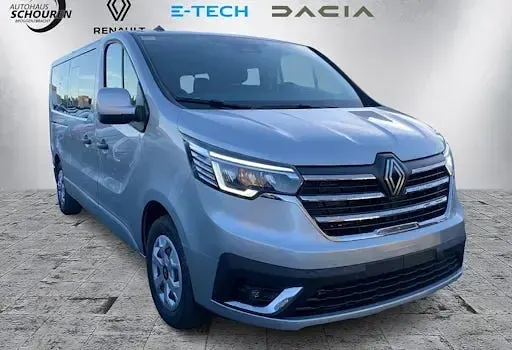 Ny Renault Trafic Evolution 150 HK (110 kW) 2025 Grå MPV