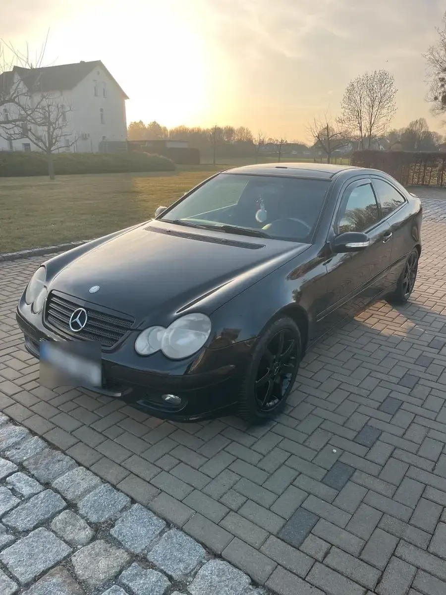 Gebraucht Mercedes C200 2004 Schwarz Coupé