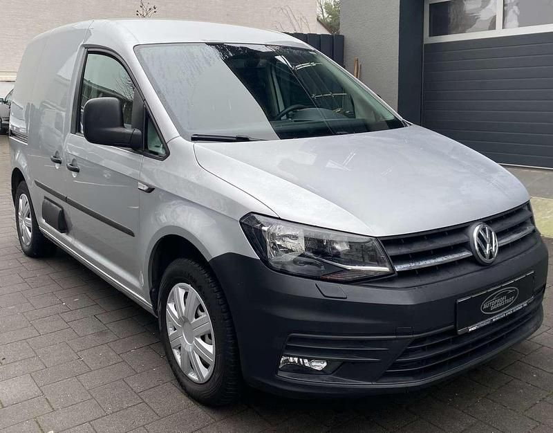 Second-hand VW Caddy 110 CP (80 kW) 2019 Gri Monovolum