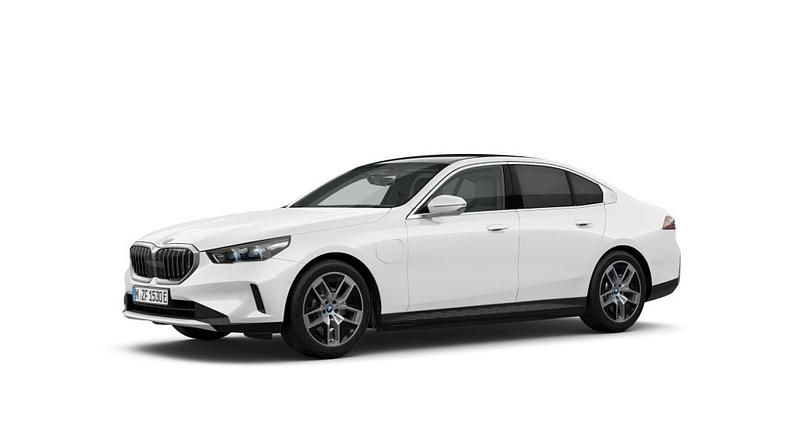 Gebraucht 2025 BMW 530 Comfort Edition Limousine | 57.349 € - Bild 1/3