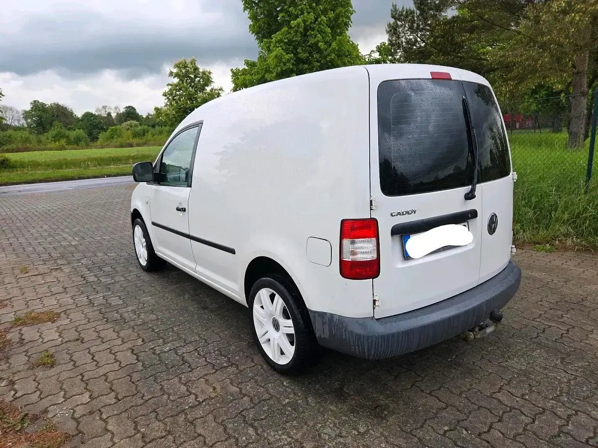 Gebraucht VW Caddy 70 PS (51 kW) 2004 Weiß Van / Kleinbus