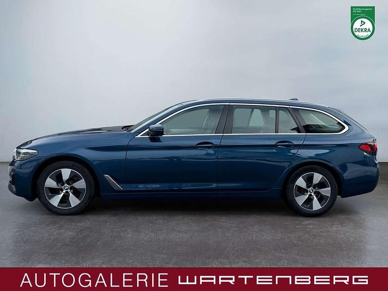 Gebraucht BMW 520 Sport Line 190 PS (139 kW) 2020 Blau Kombi