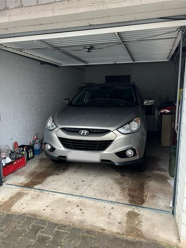 Gebraucht Hyundai ix35 163 PS (119 kW) 2010 Grau SUV