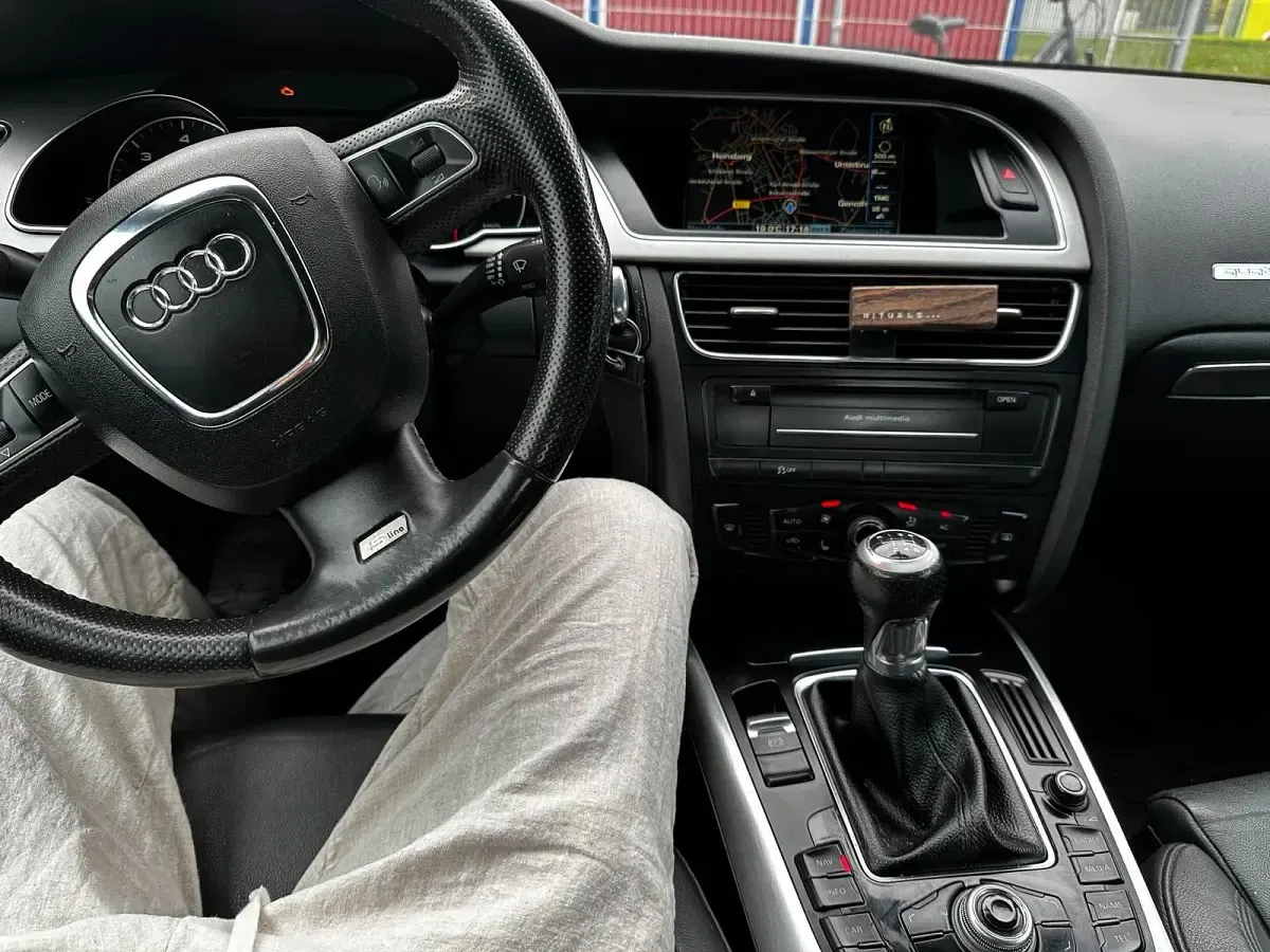 Gebraucht Audi A5 S-Line 240 PS (176 kW) 2010 Braun Coupé