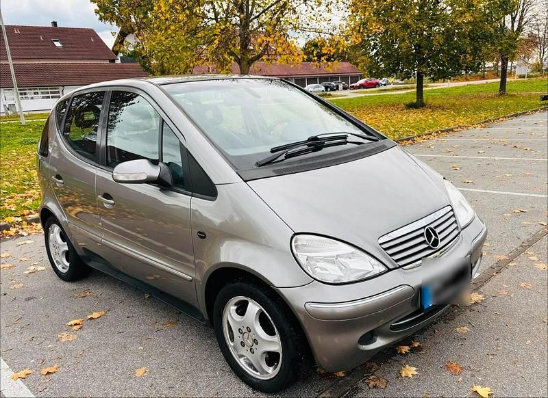 Grau Gebraucht 2004 Mercedes A160 Avantgarde Limousine | 2.100 € (Fairer Preis) - Bild 1/4