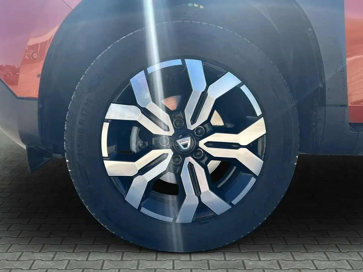 Gebraucht Dacia Duster Prestige 101 PS (74 kW) 2022 Captur orange SUV