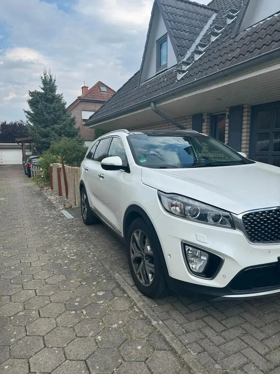 Gebraucht Kia Sorento 200 PS (147 kW) 2016 Weiß SUV