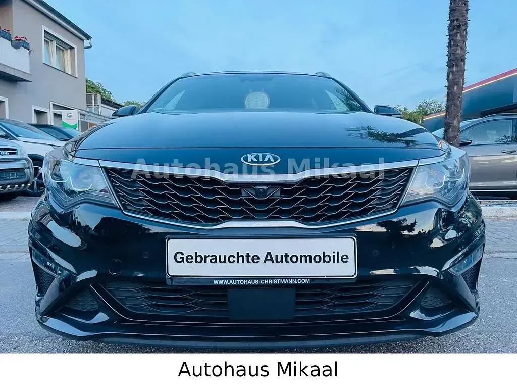Gebraucht Kia Optima GT-Line 179 PS (131 kW) 2018 Aurora black Kombi