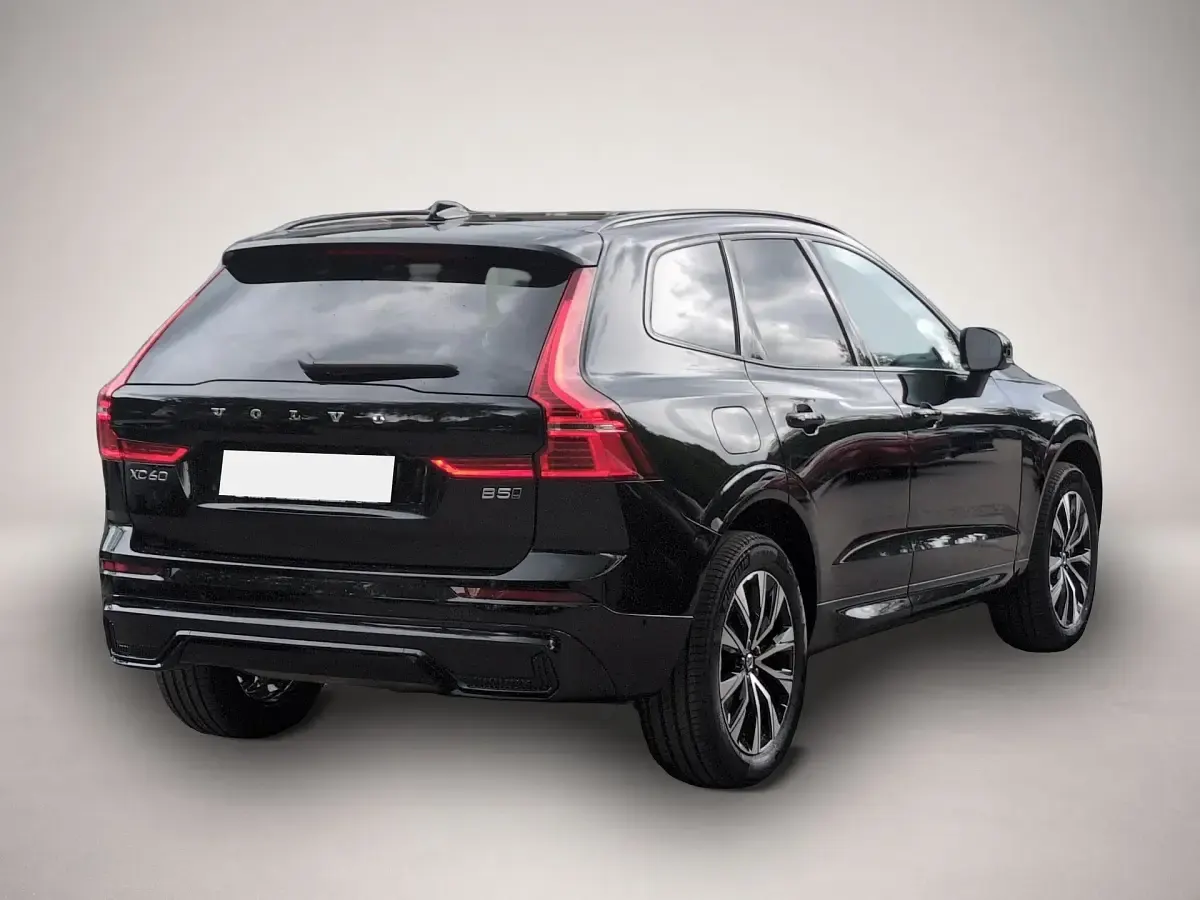 Gebraucht Volvo XC60 Plus 250 PS (183 kW) 2025 Schwarz SUV