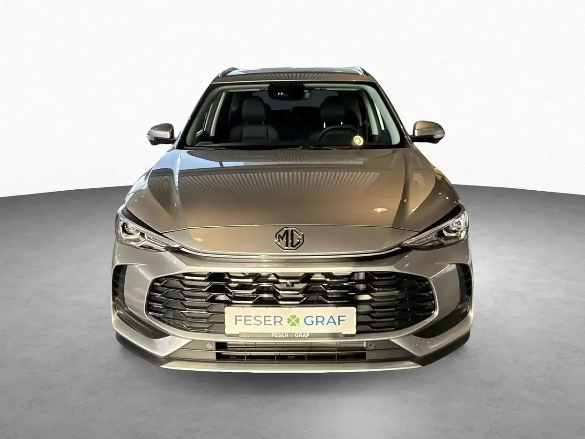 Neu MG ZS Luxury 197 PS (144 kW) 2026 Cosmic silver SUV