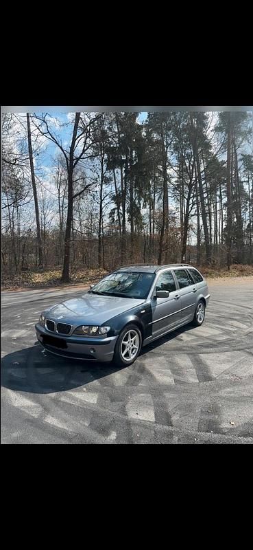 Gebraucht BMW 320 150 PS (110 kW) 2005 Grau Kombi