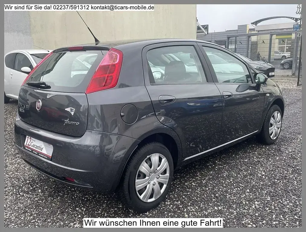 Gebraucht Fiat Grande Punto Dynamic 77 PS (56 kW) 2010 Grau Kleinwagen