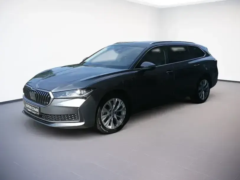Gebraucht Skoda Superb Selection 204 PS (150 kW) 2024 Graphitegrau Kombi