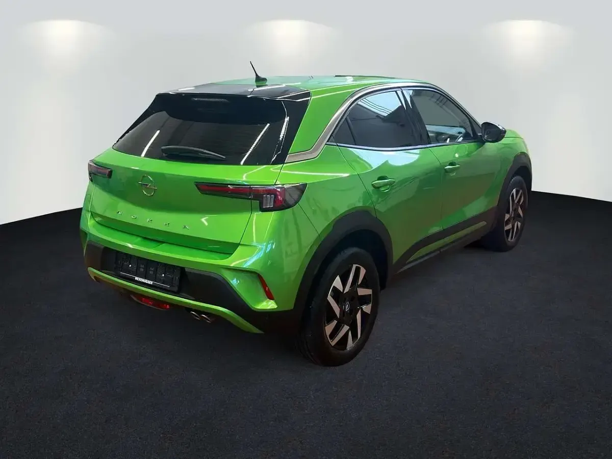 Gebraucht Opel Mokka Elegance 131 PS (96 kW) 2024 Matcha green SUV