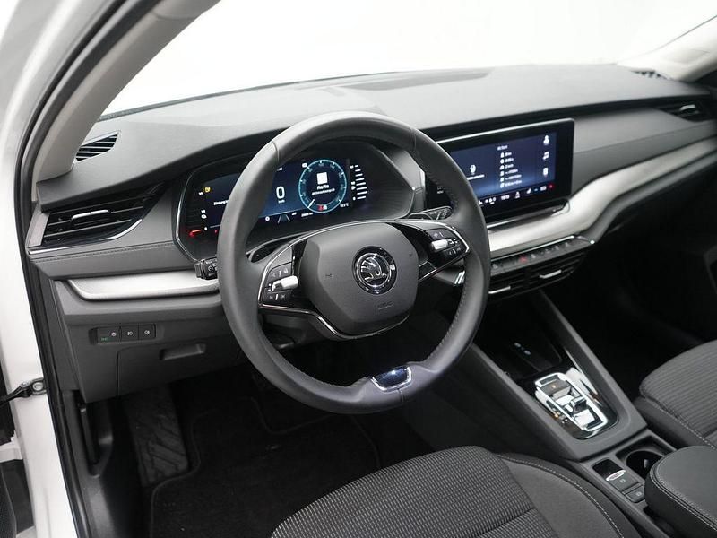 Gebraucht Skoda Octavia 204 PS (150 kW) 2023 Schwarz Limousine