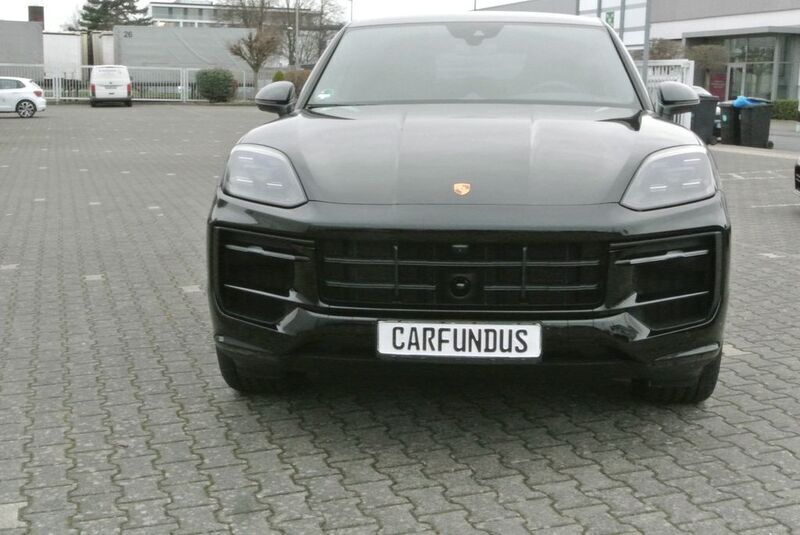 Gebraucht Porsche Cayenne 470 PS (345 kW) 2025 SUV