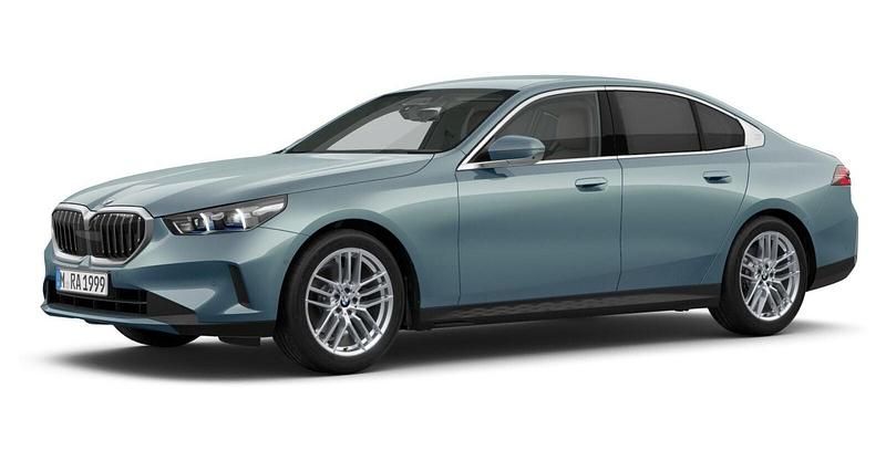 Gebraucht 2024 BMW 520 Limousine | 77.909 € - Bild 1/1