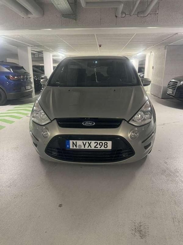 Gebraucht Ford S-MAX Titanium 175 PS (128 kW) 2009 Bronze Van / Kleinbus