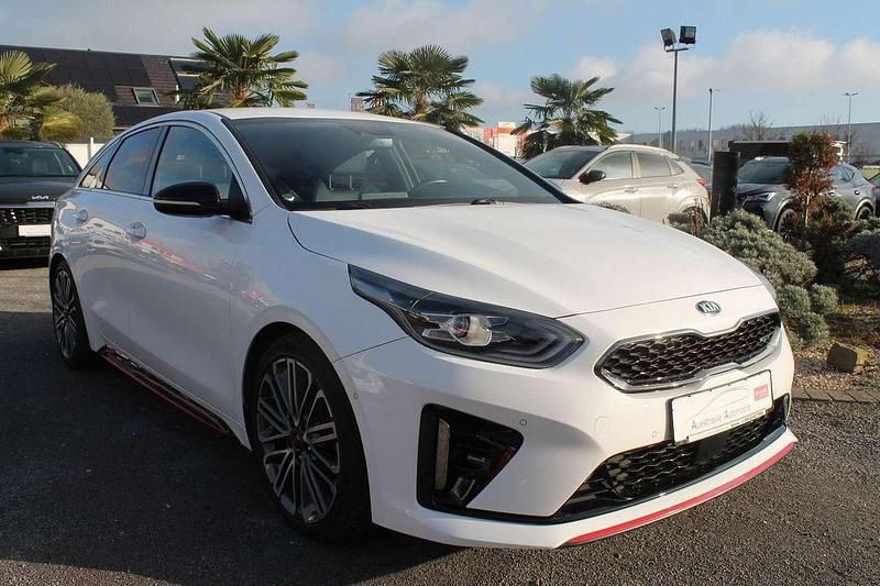 Weiß Gebraucht 2019 Kia ProCeed Kombi | 19.490 € (Guter Preis) - Bild 1/4