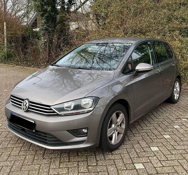 Grau Gebraucht 2015 VW Golf Sportsvan Van / Kleinbus | 7.200 € (Superpreis) - Bild 1/4