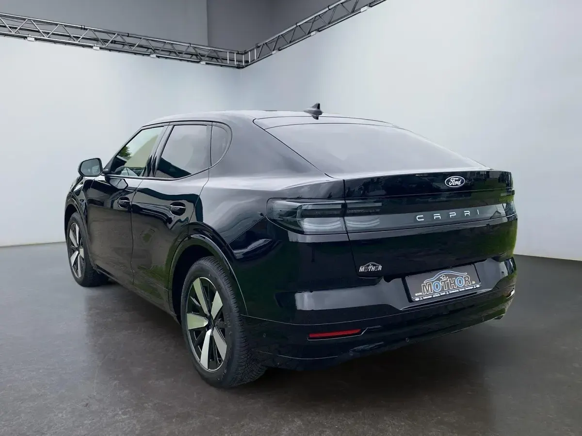 Neu Ford Capri Premium 210 kW (286 PS) 2026 Agate black SUV