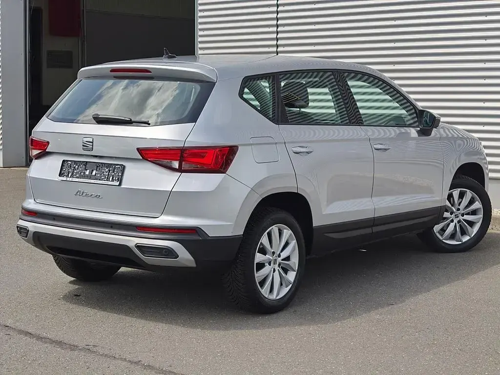 Używany Seat Ateca Style 110 KM (80 kW) 2022 Srebrny SUV
