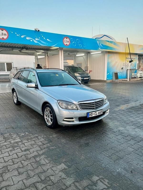 Silber Gebraucht 2010 Mercedes C220 Kombi | 4.899 € (Fairer Preis) - Bild 1/4