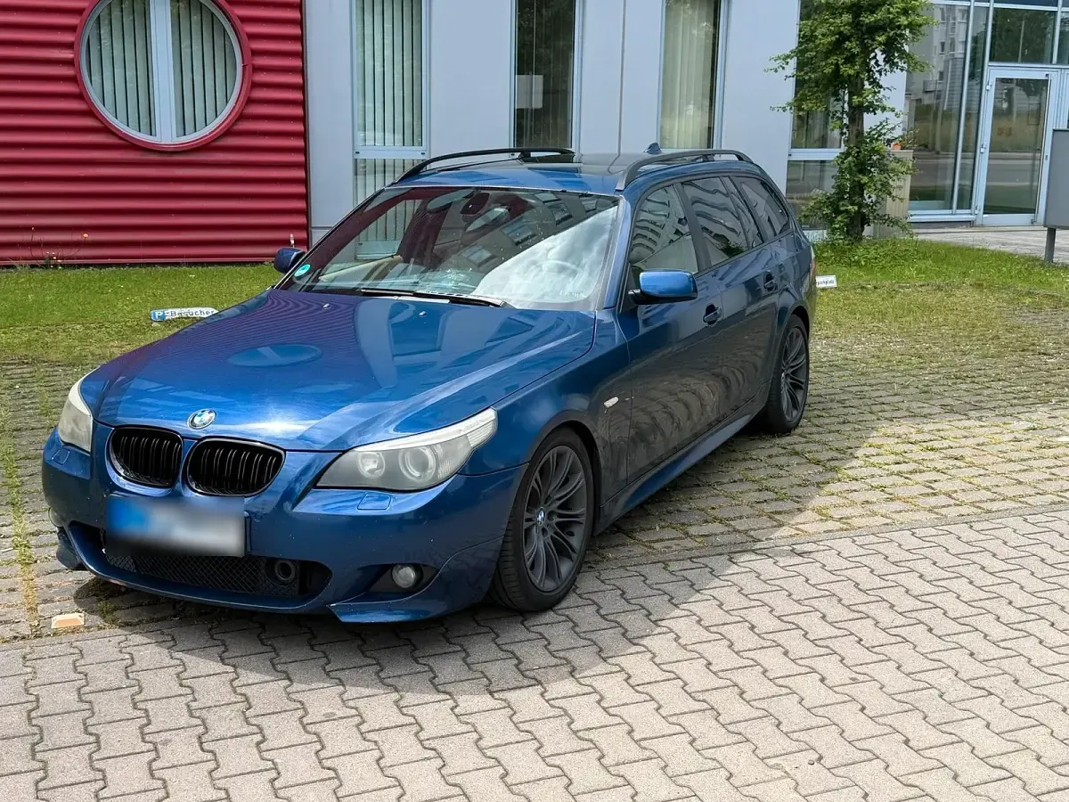 Gebraucht BMW 530 M Sport 231 PS (169 kW) 2007 Blau Kombi