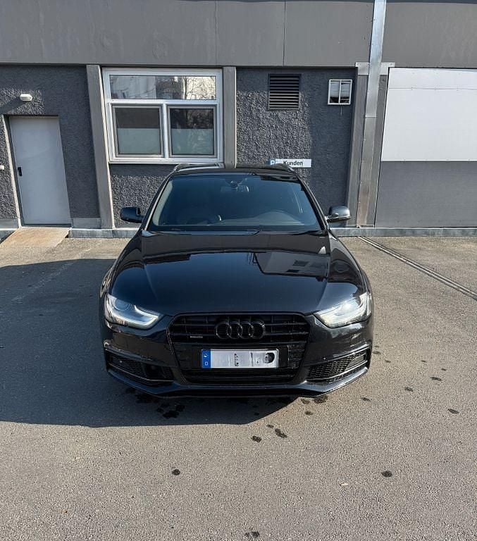 Gebraucht Audi A4 S-line plus 245 PS (180 kW) 2012 Schwarz Kombi