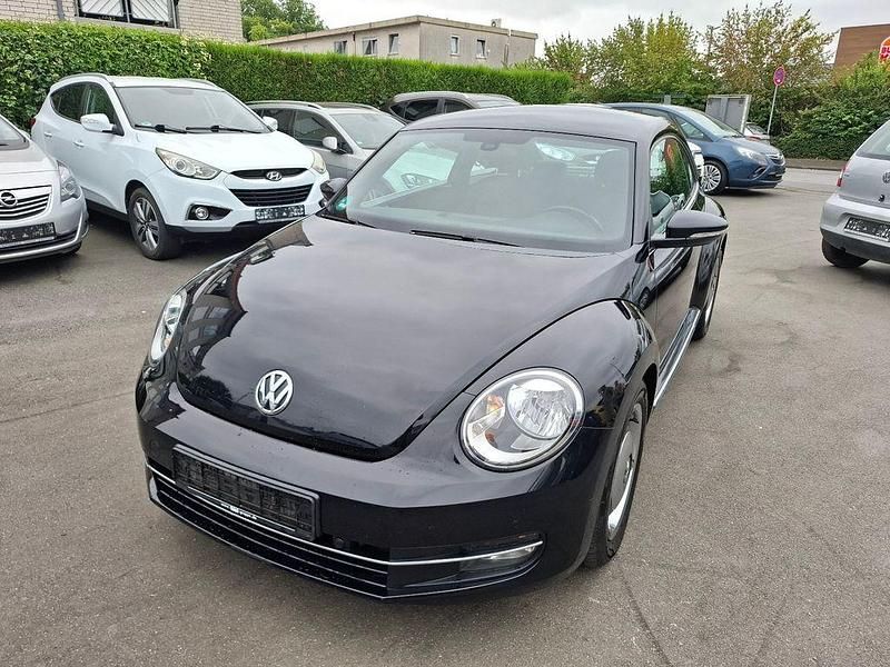 Schwarz Gebraucht 2013 VW Beetle Design Limousine | 6.699 € (Guter Preis) - Bild 1/4