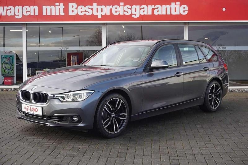 Grau Gebraucht 2017 BMW 318 Advantage Kombi | 19.990 € (Teuer) - Bild 1/4