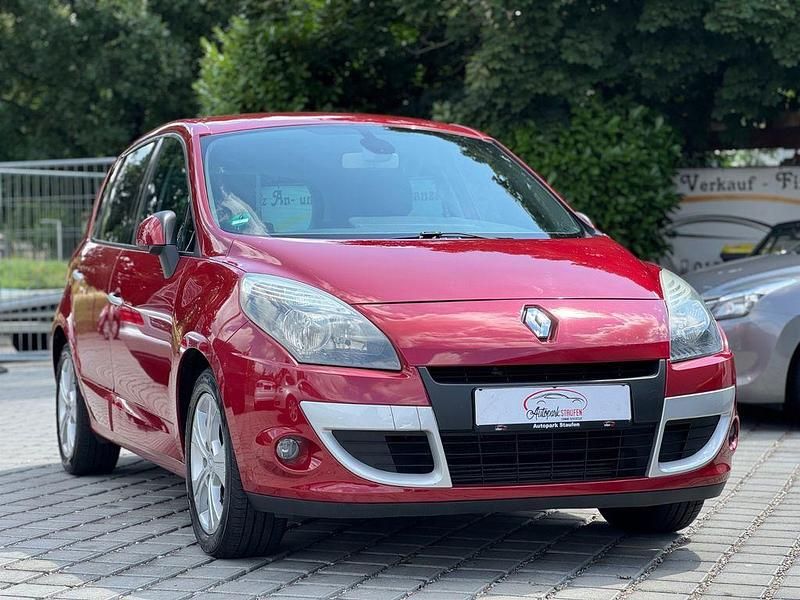 Rot Gebraucht 2011 Renault Scénic III Dynamique Van / Kleinbus | 5.600 € (Fairer Preis) - Bild 1/4