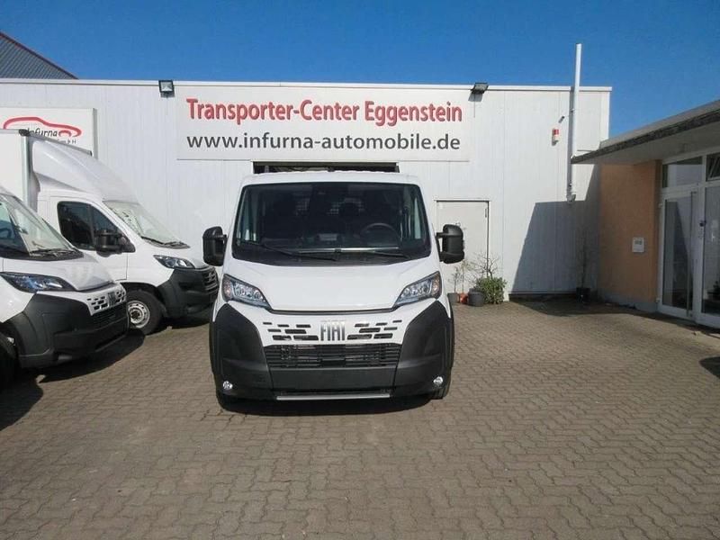 Gebraucht Fiat Ducato 140 PS (102 kW) 2024 Weiß Van