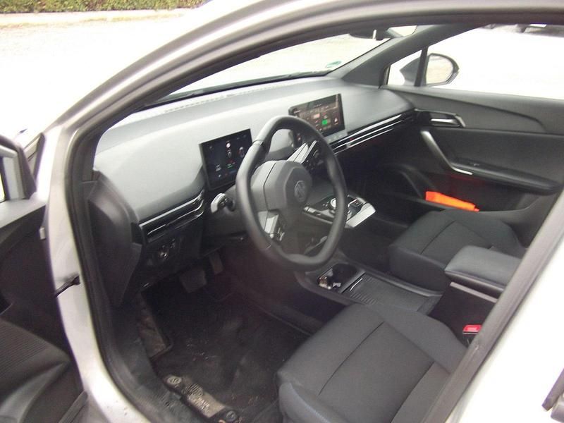 Gebraucht MG MG4 EV 125 kW (170 PS) 2023 Silber Kleinwagen