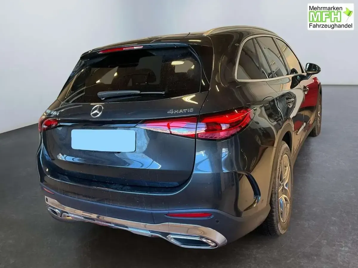Gebraucht Mercedes E300 AMG line 269 PS (197 kW) 2025 831  grafitgrau  metal... SUV