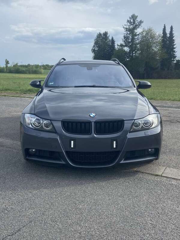 Grau Gebraucht 2006 BMW 330 M Performance Kombi | 14.500 € - Bild 1/4