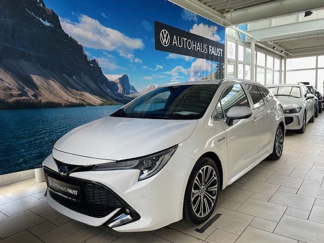 Gebraucht Toyota Corolla 98 PS (72 kW) 2019 Weiß Kombi