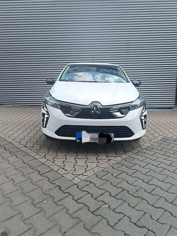 Weiß Gebraucht 2025 Mitsubishi Colt Plus Limousine | 18.990 € (Etwas zu teuer) - Bild 1/2