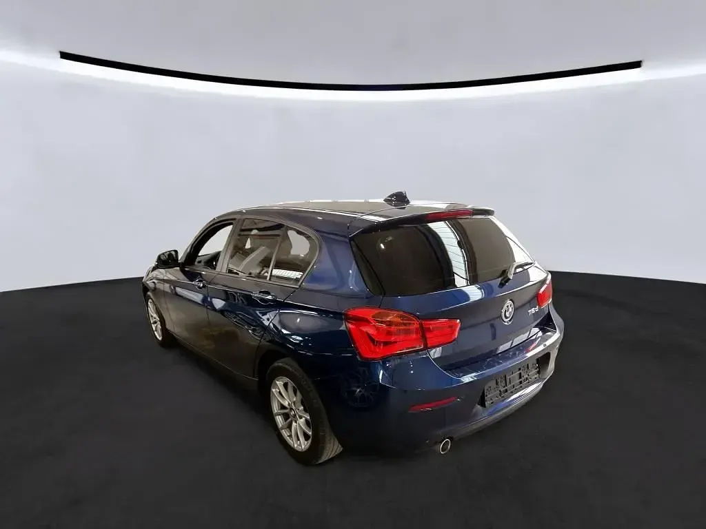 Gebraucht BMW 116 Advantage 116 PS (85 kW) 2019 Blau Kleinwagen