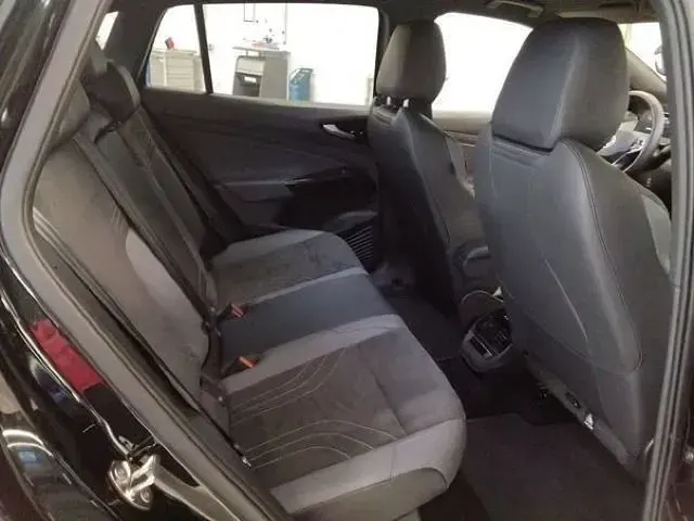 Gebraucht VW ID.4 Pro 210 kW (286 PS) 2025 Grenadillschwarz metallic SUV